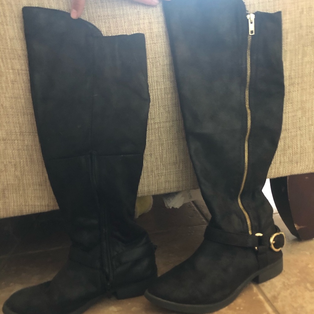 Black Suede to the Knee Boots